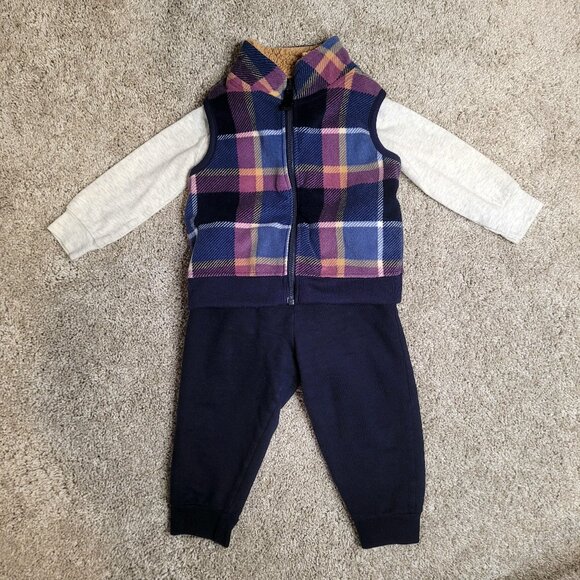 Carter's Brand 3-Piece Outfit - Size 9-12 Months - Picture 2 of 3